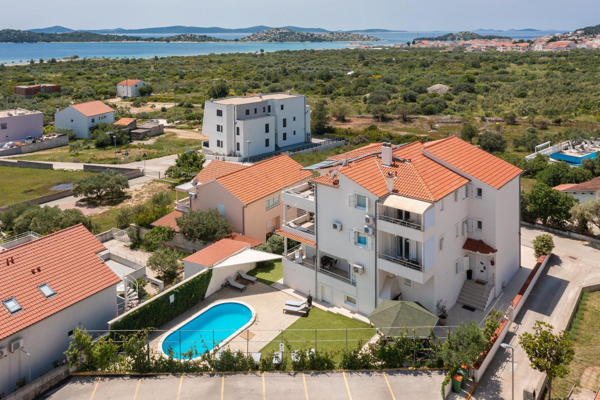 Sea View Apartments Tihi II Vodice Eksteriør bilde