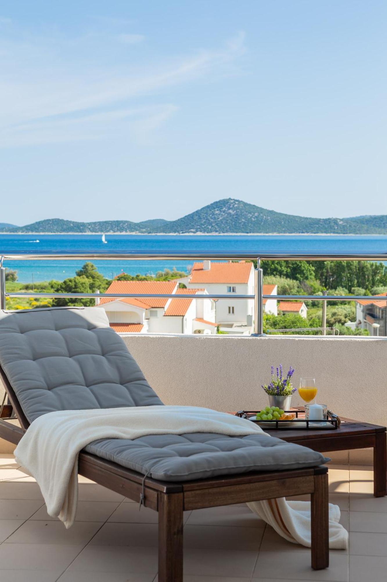 Sea View Apartments Tihi II Vodice Eksteriør bilde