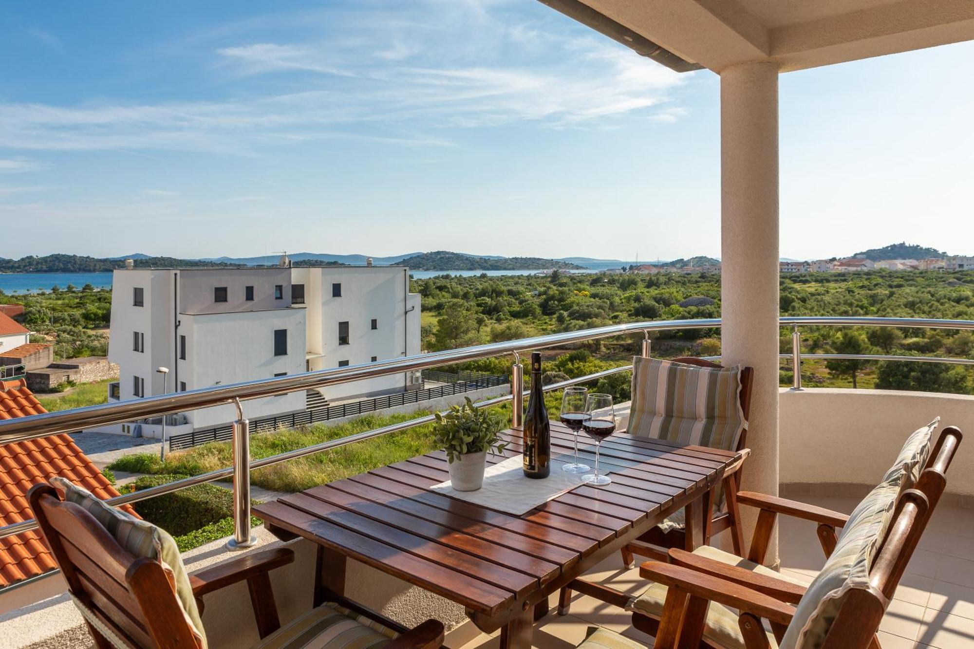 Sea View Apartments Tihi II Vodice Eksteriør bilde