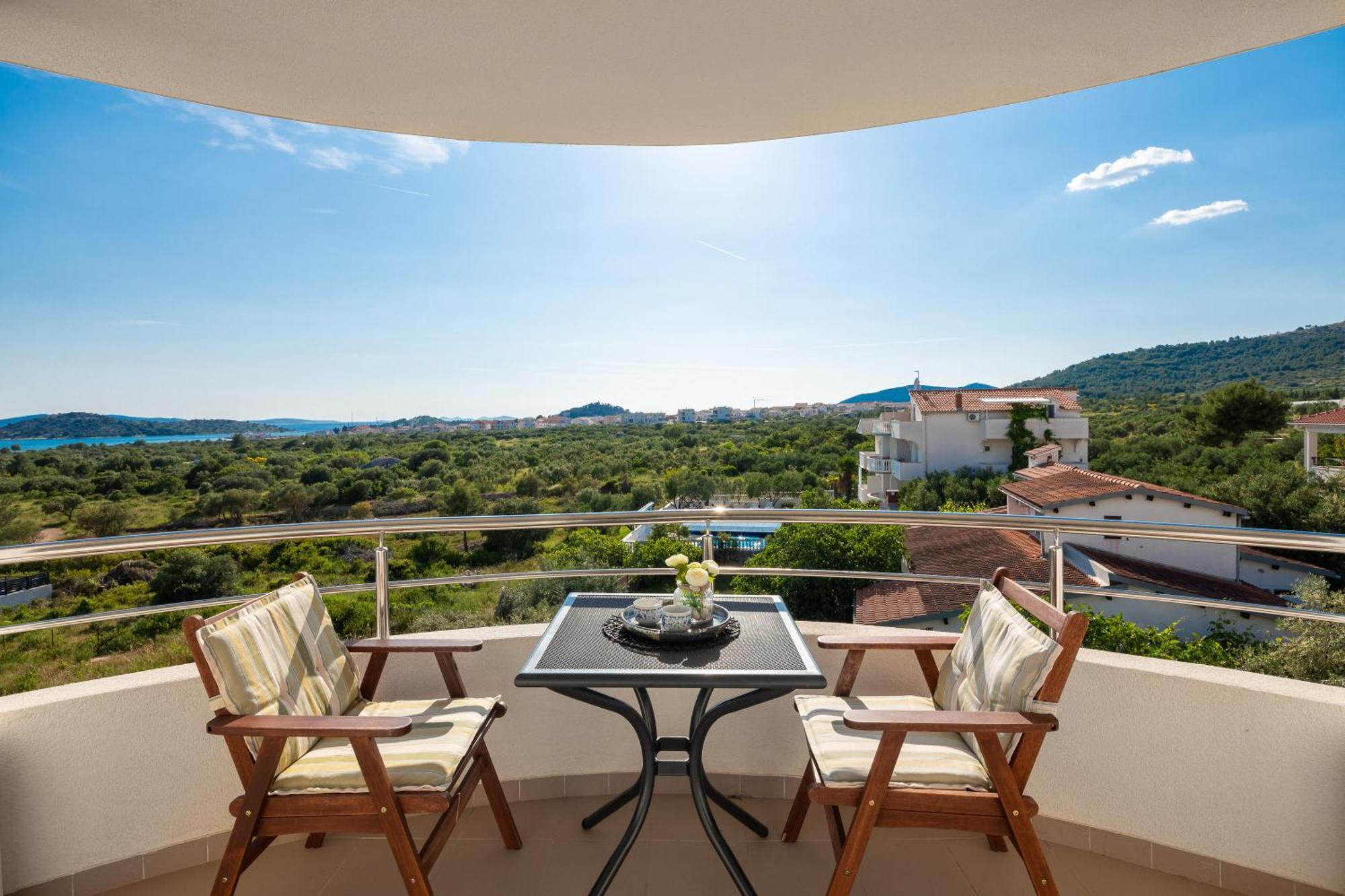 Sea View Apartments Tihi II Vodice Eksteriør bilde
